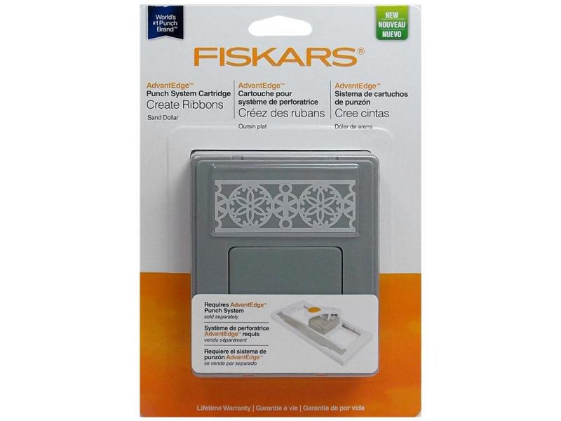 Fiskars Punch AdvantEdge Border - Sand Dollar