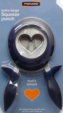 Fiskars Squeeze Punch - That's Amore Heart - Medium Punch 1"